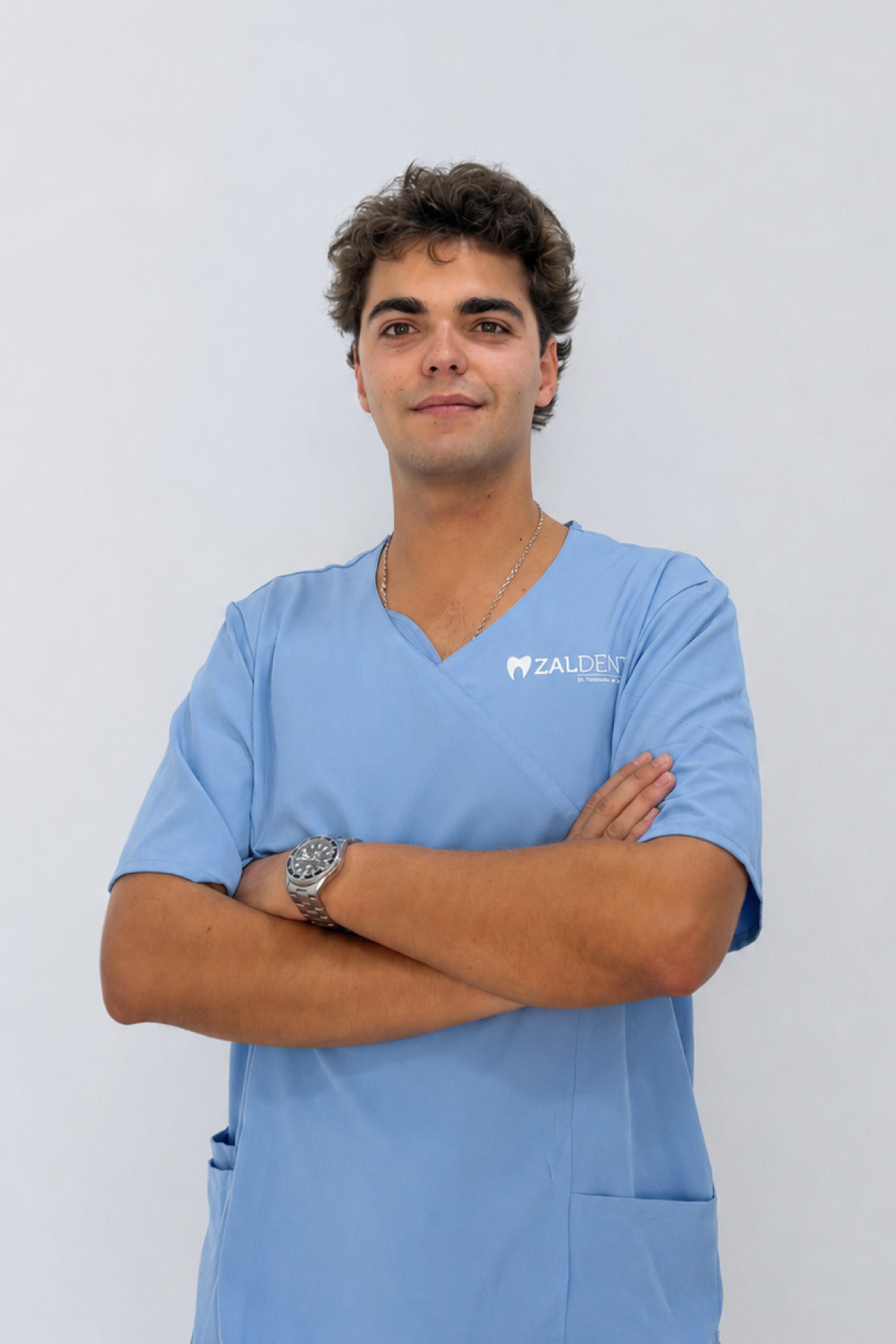 Dr. Alejandro Loaisa